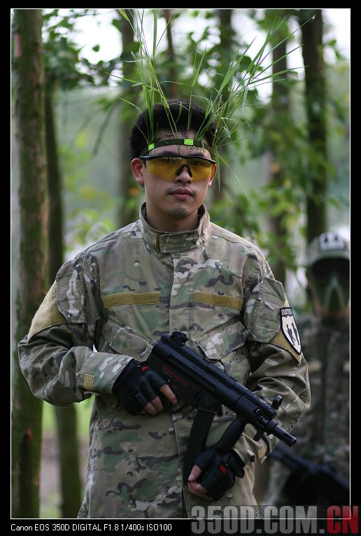 真人版CS,俺昨天去当了一回战地记者~大量图片网速慢不要进-->夏日炎炎转移