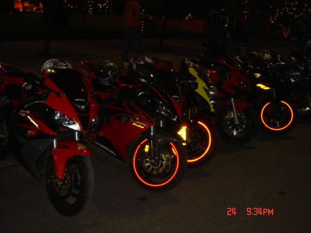 ＢＭＷ　　７　　ＧＳ　鸡肚跑鸡背