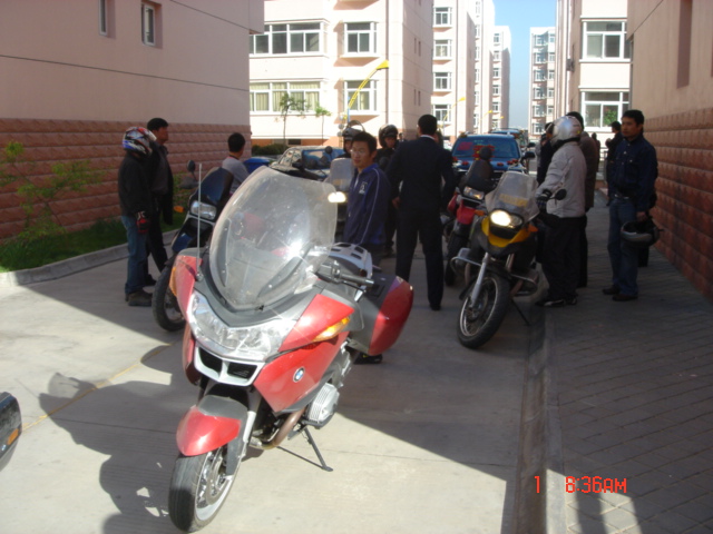 ＢＭＷ　　７　　ＧＳ　鸡肚跑鸡背