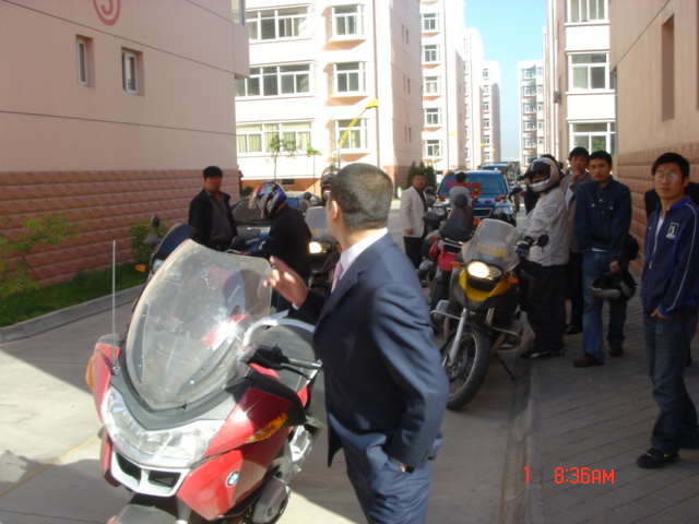 ＢＭＷ　　７　　ＧＳ　鸡肚跑鸡背
