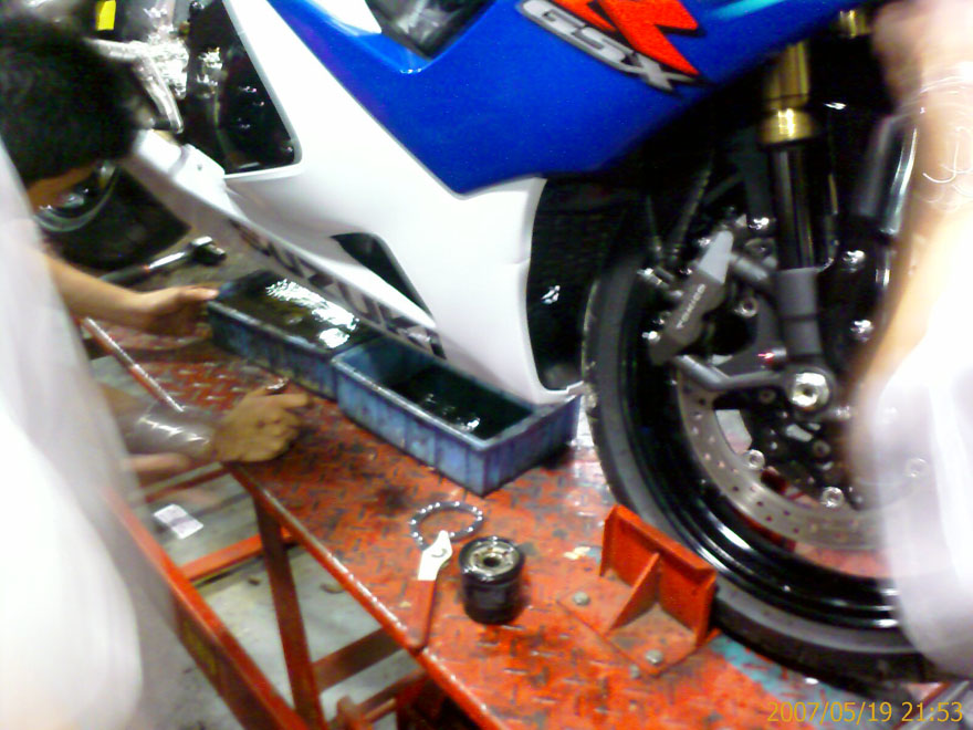 杰少新到的战车----GSX-R1000