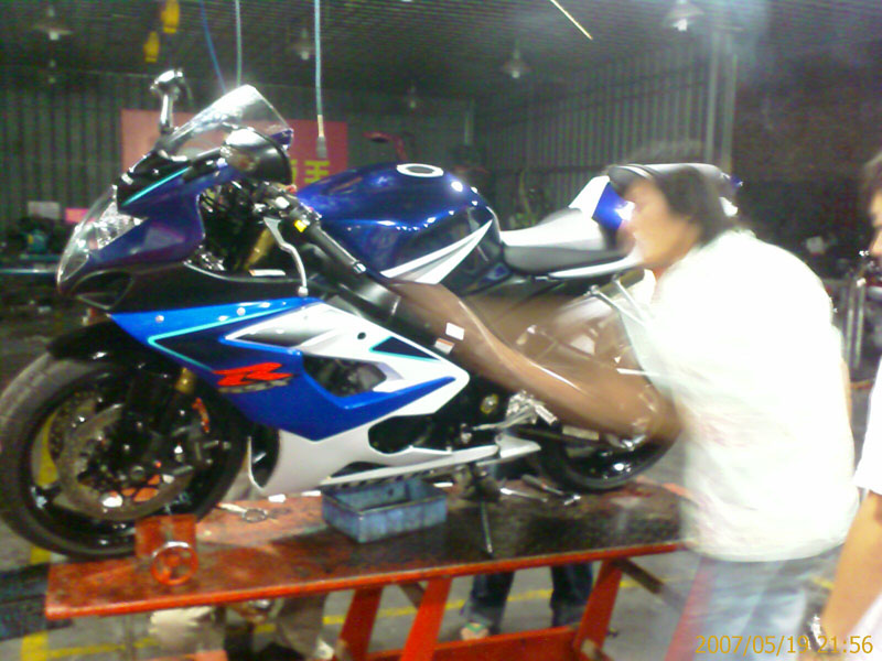 杰少新到的战车----GSX-R1000