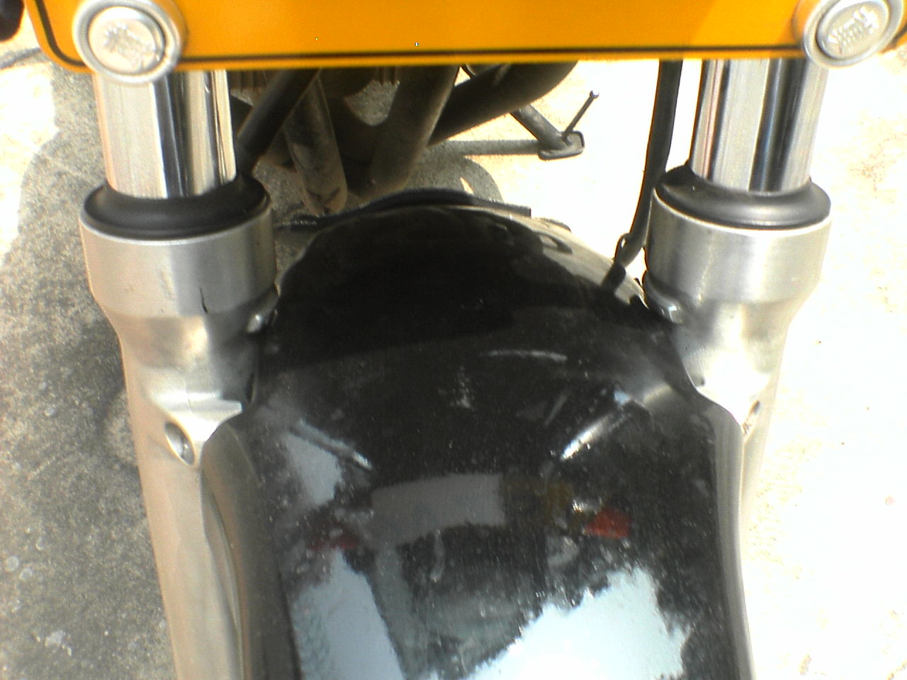 佛山禅城10800包牌出售CB400一台