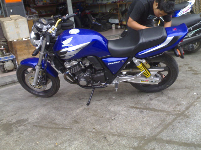 [注意]出售一辆03年5月的老鼠货XJR1300，价格3万7