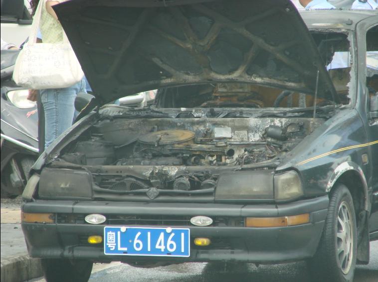 惠州发生火烧车