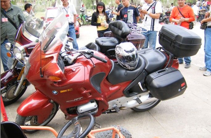 安徽淮北出售R1100RT(因要换车5.6万出)视频地址在第4页!