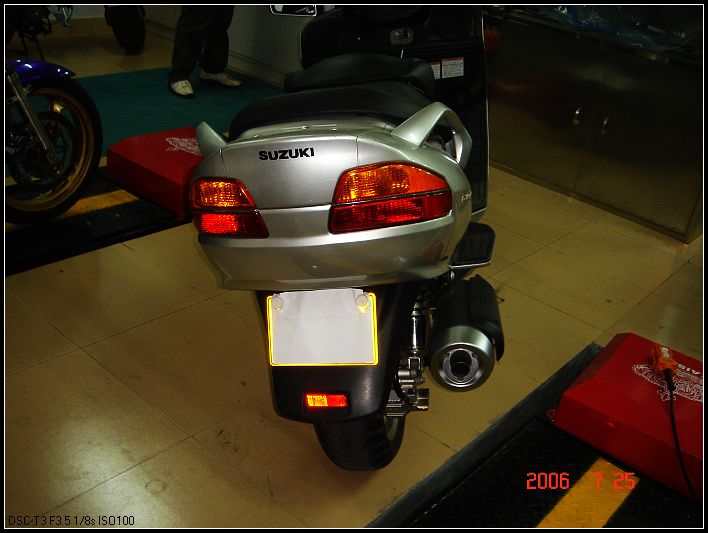 [代友出售]东莞出AN650和ZRX1100改装车2台单台28000元