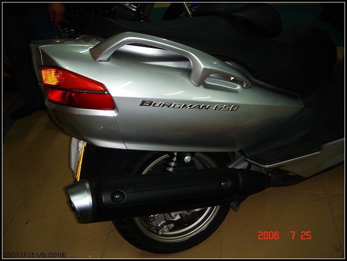 [代友出售]东莞出AN650和ZRX1100改装车2台单台28000元