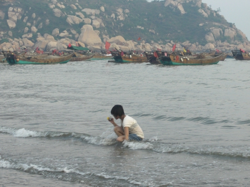 [贴图]...5.1/无聊到海边吹吹水