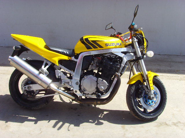 [公告]内蒙古出售改装GSX1100售价:12500