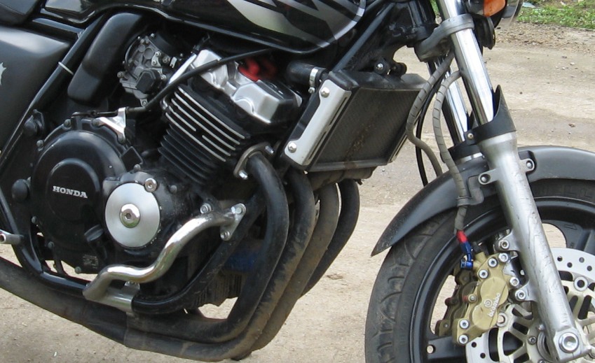 [原创]湖南郴州一万五千八售97CB400（带真牌）