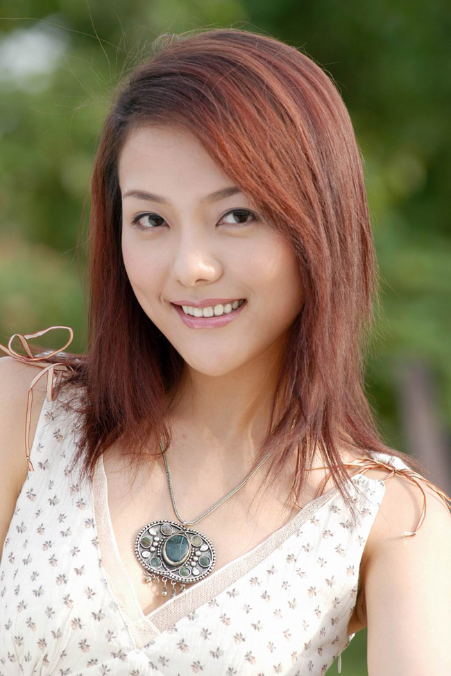 美女乐乐~~
