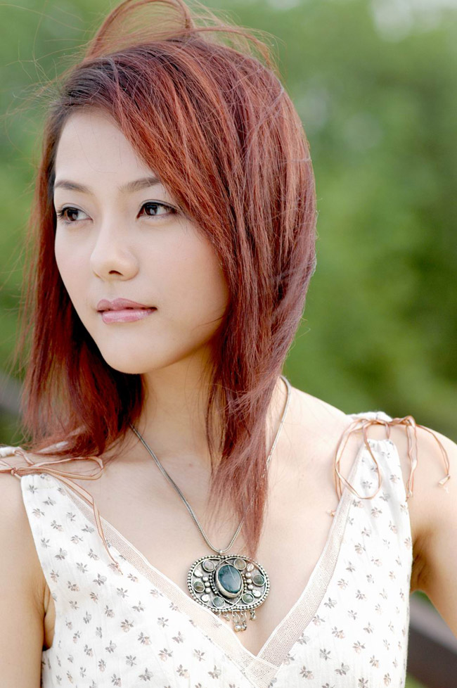 美女乐乐~~