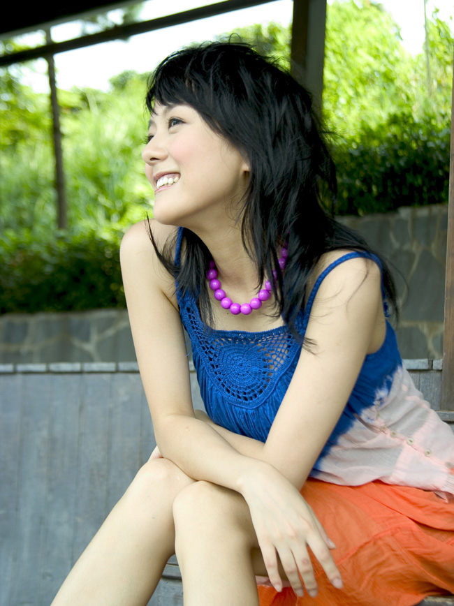 美女乐乐~~