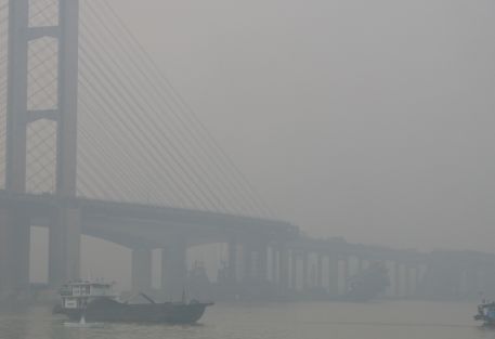 紧急通知 325国道九江大桥今早被撞断