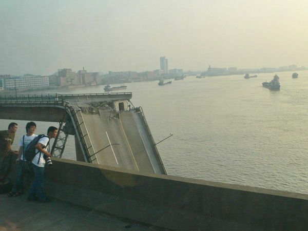 西风镜下,九江凄景!