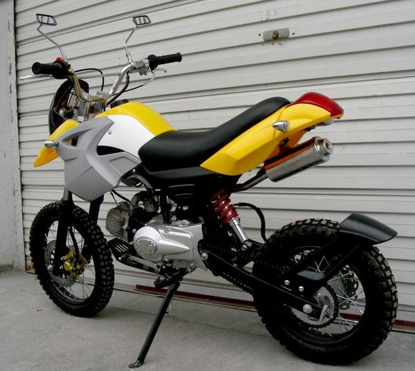国产 "BMW" 110