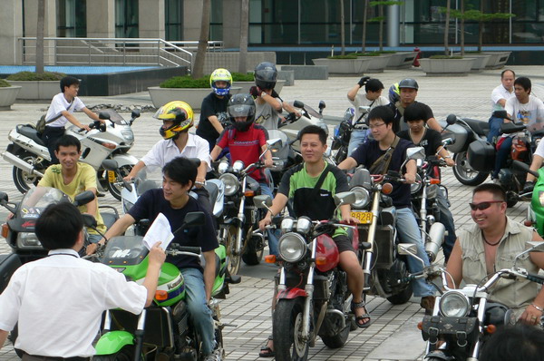 江门M2车迷会-----祝大家一路顺风,年会见!