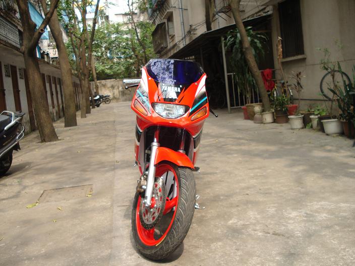 c84WcxB8.jpg