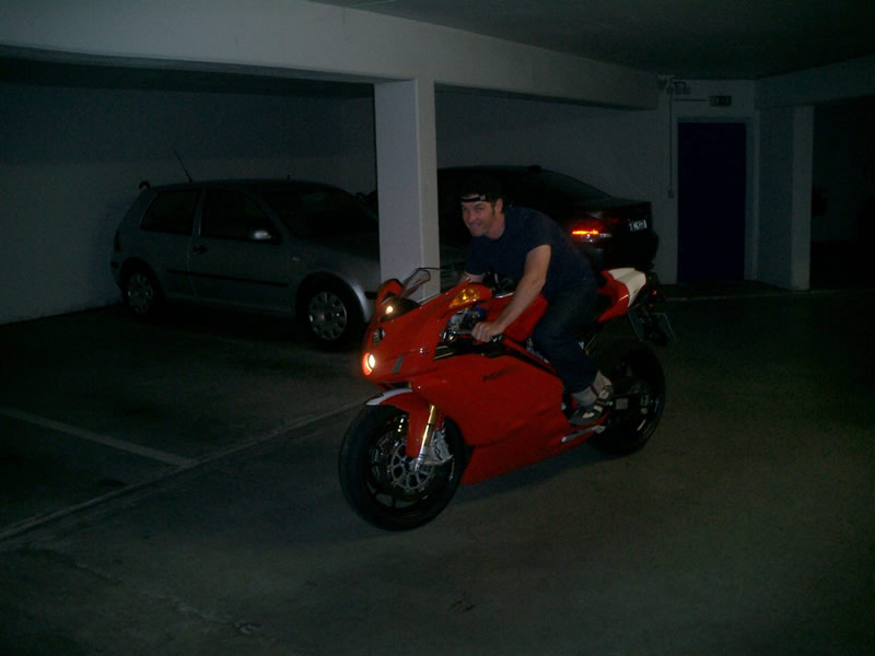 義大利 Ducati 999