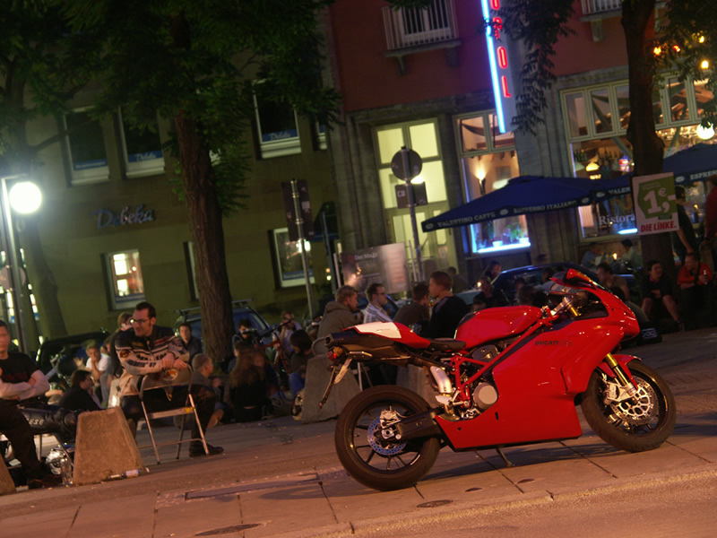 義大利 Ducati 999