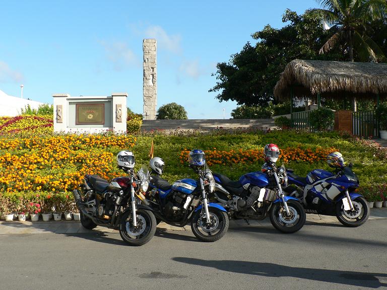 广西梧州转让CB900(大黄蜂900电喷)一台