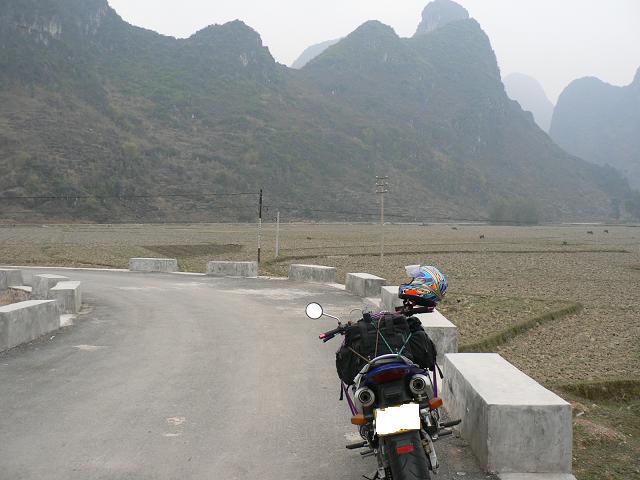 广西梧州转让CB900(大黄蜂900电喷)一台