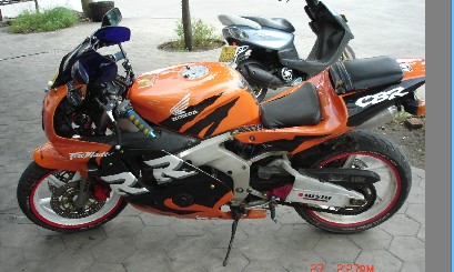 出售CBR22和ZXR250