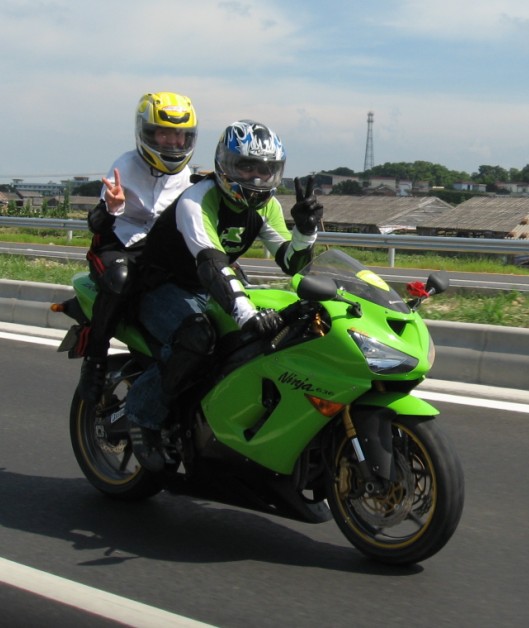 DvA61PfD.jpg