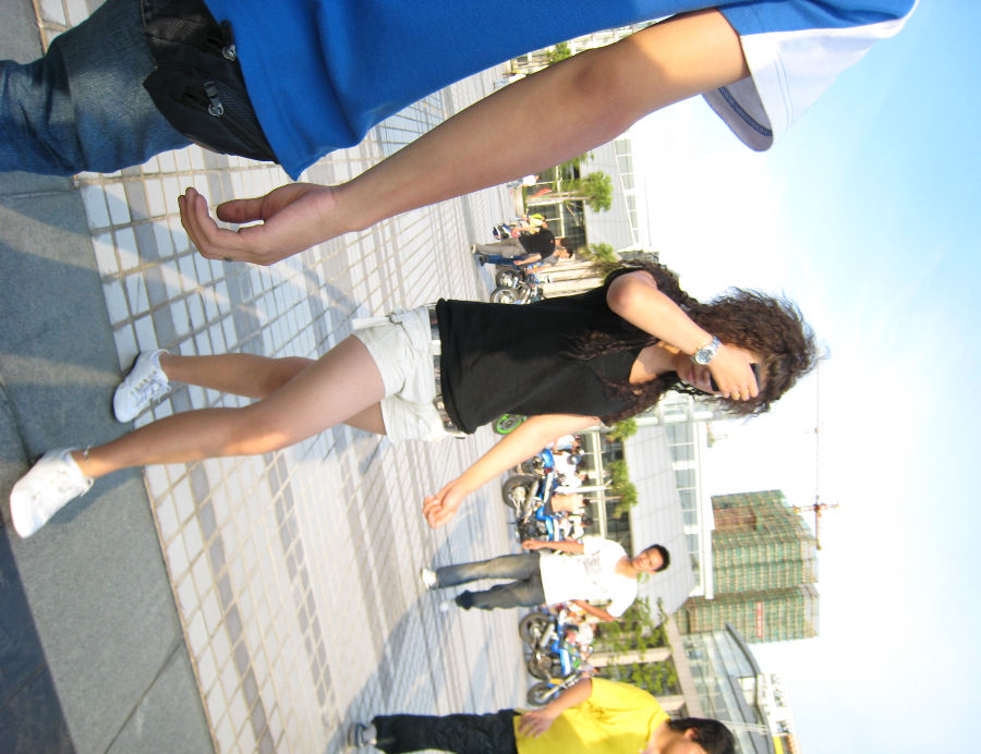 型男+美女