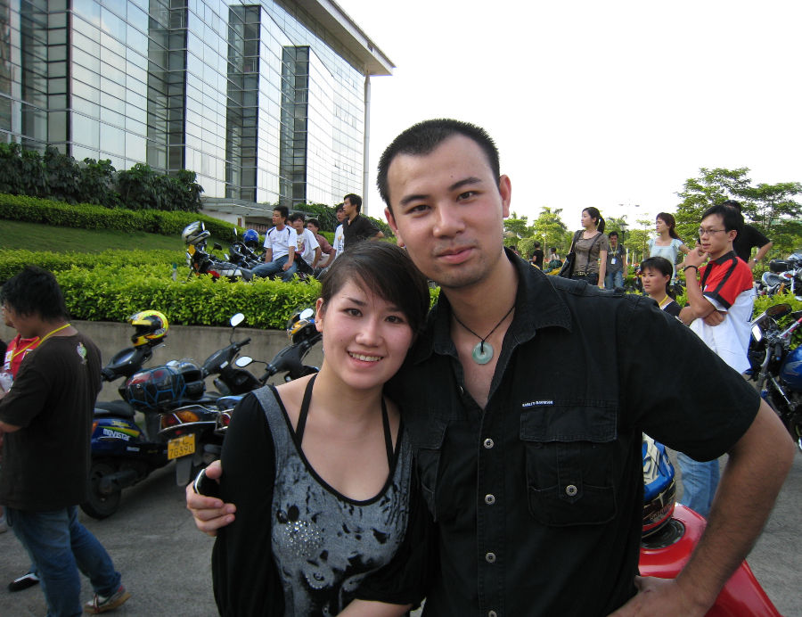 型男+美女
