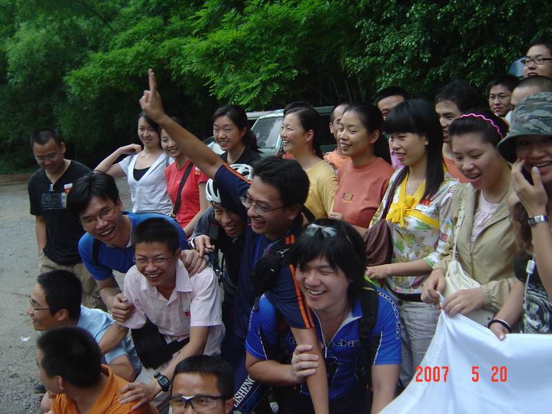 [原创]开着摩托去参加单车年会