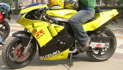 陕西西安9500元出售铃木GSXR400R大直角[原创]