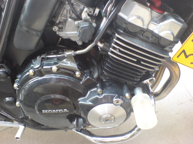 河源市1W6出售97CB400~!!