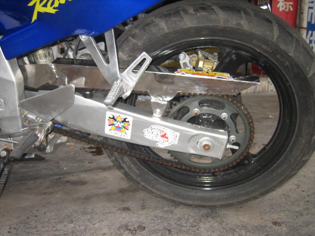 广东中山地区（代友）出售台改了Ｒ６款的ＦＺＲ２５０ＲＲ