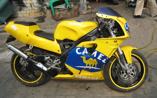 出售纯水YAMAHA V2 250(烈火战车)