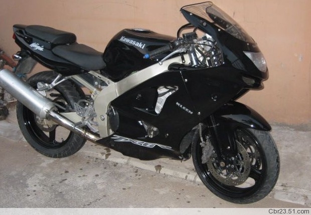 代友出售川崎ZX-6R 20000可以小刀