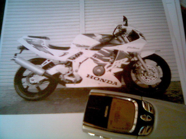 《〈〈〈〈收购 CBR22 化油器 〉〉〉〉》