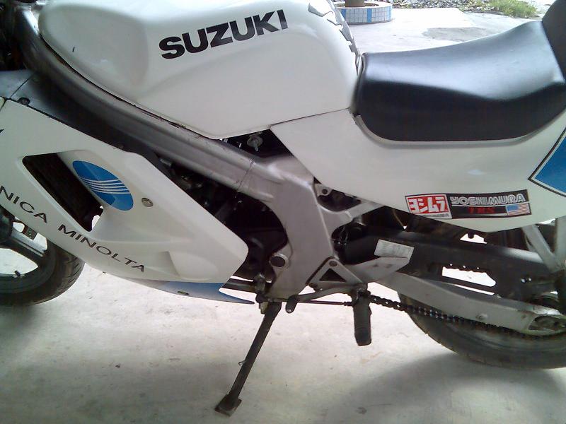 广东恩平代友出售VT250(1000元)泰版RG150(2800元)