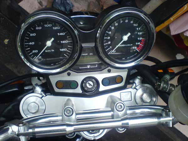 茂名23000出售超精神CB400 VTEC4