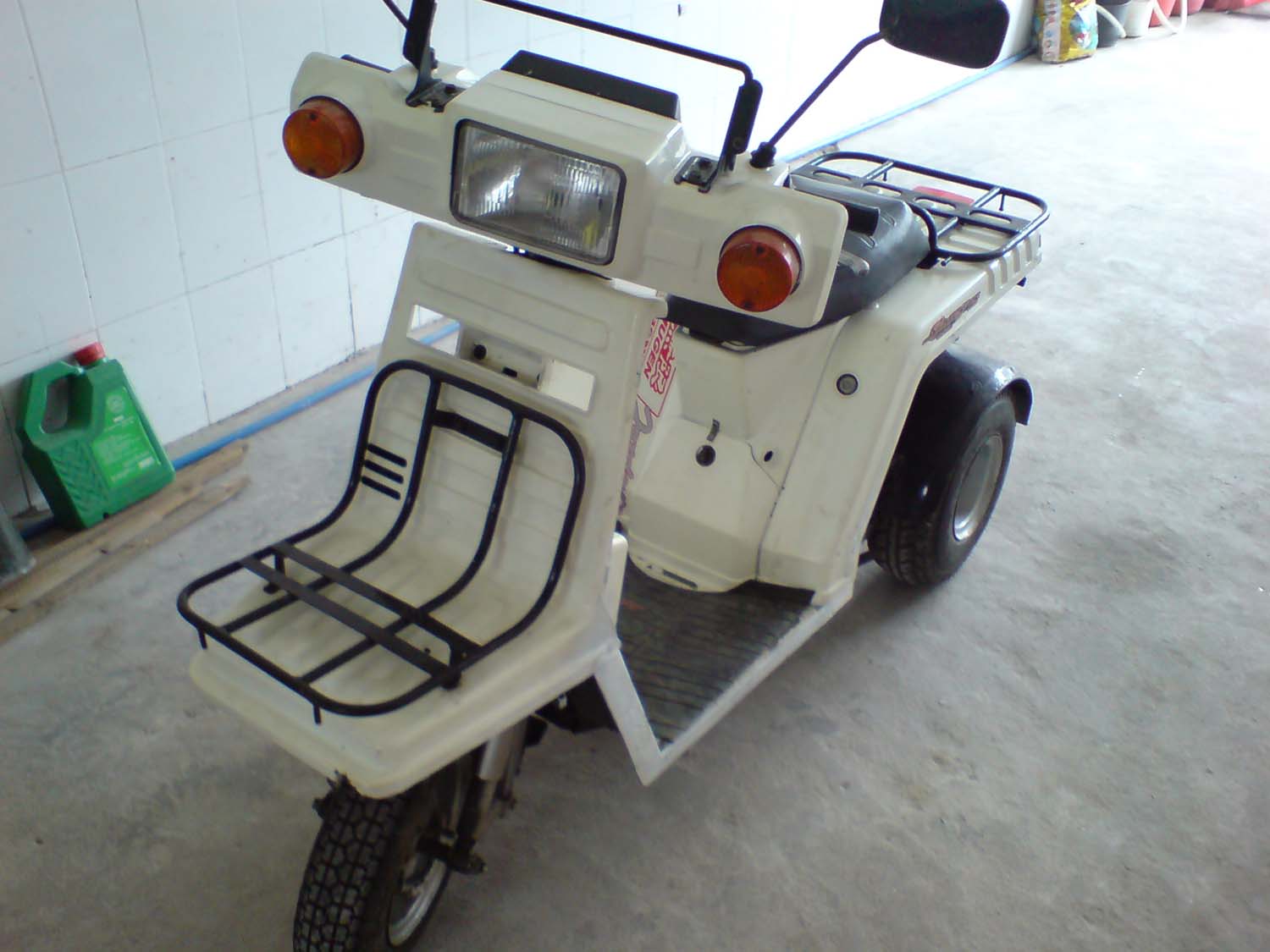 @@@江门鹤山代友出售本田三轮车2200元@@@