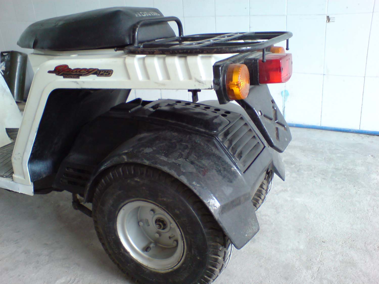 @@@江门鹤山代友出售本田三轮车2200元@@@