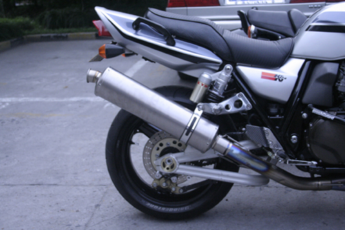 ZRX1200R的继续进化
