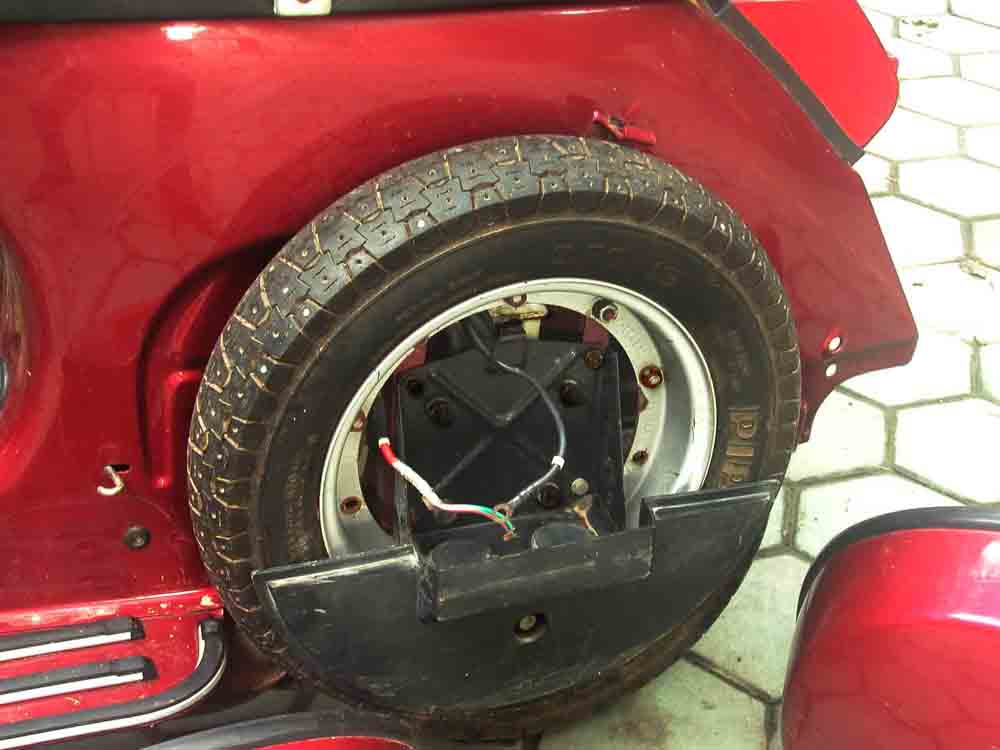 山东菏泽市----意大利铁壳vespa  px125e  纪念版----10000左右