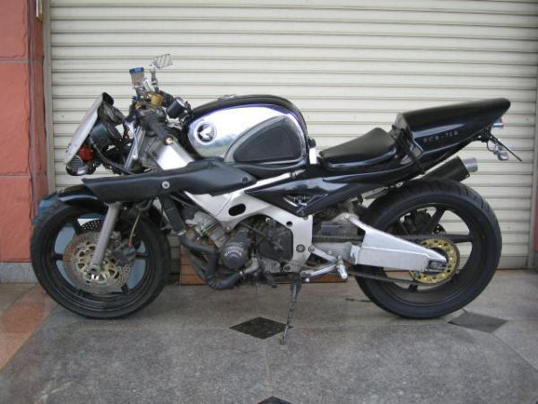 CBR250RR  怪胎