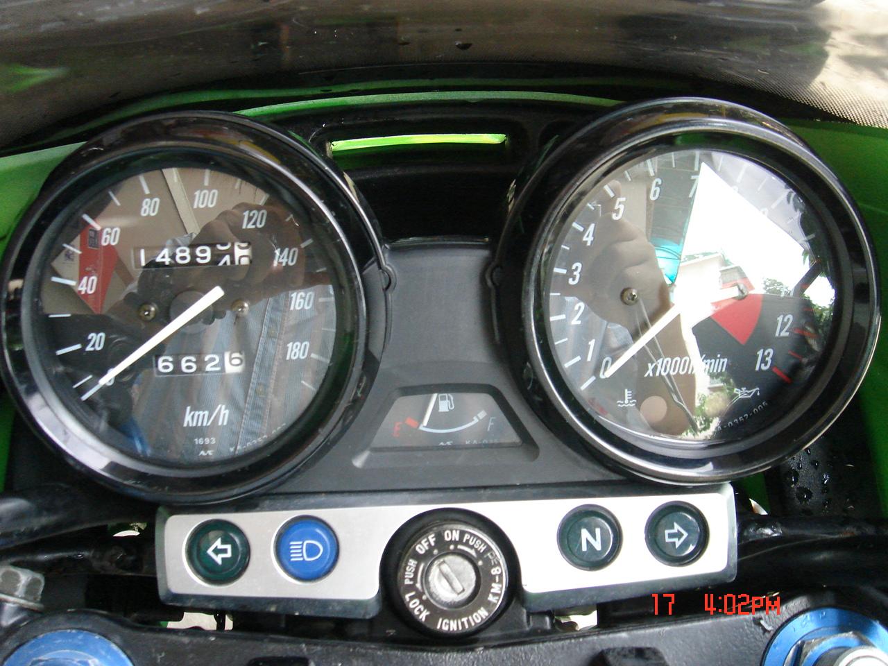 福建福州28500元出售02款ZRX1200R