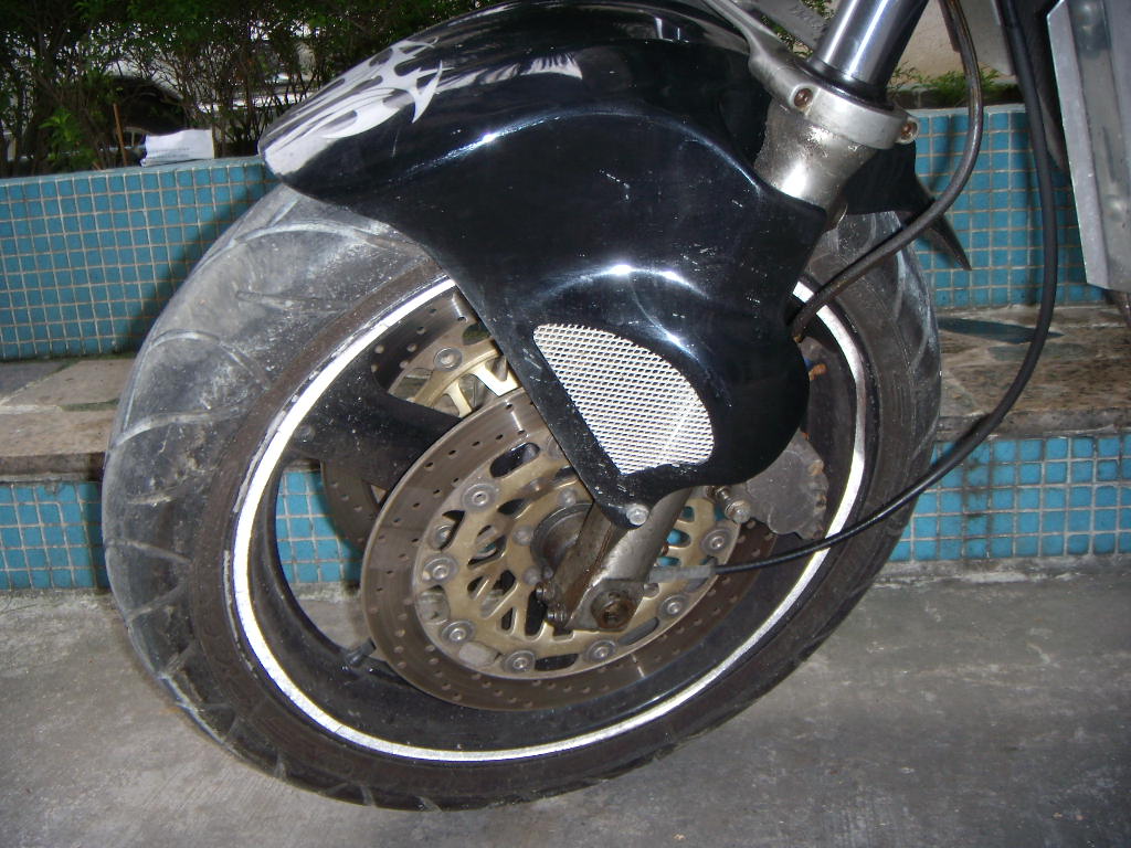 顺德容桂10000出售94 CB400