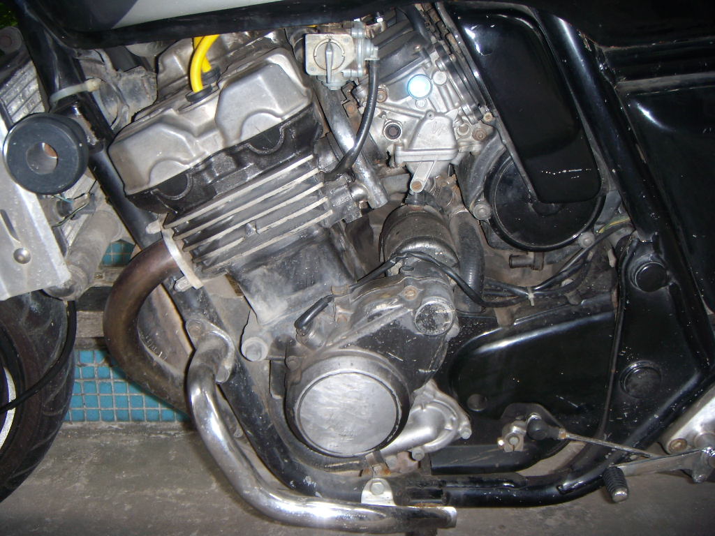 顺德容桂10000出售94 CB400