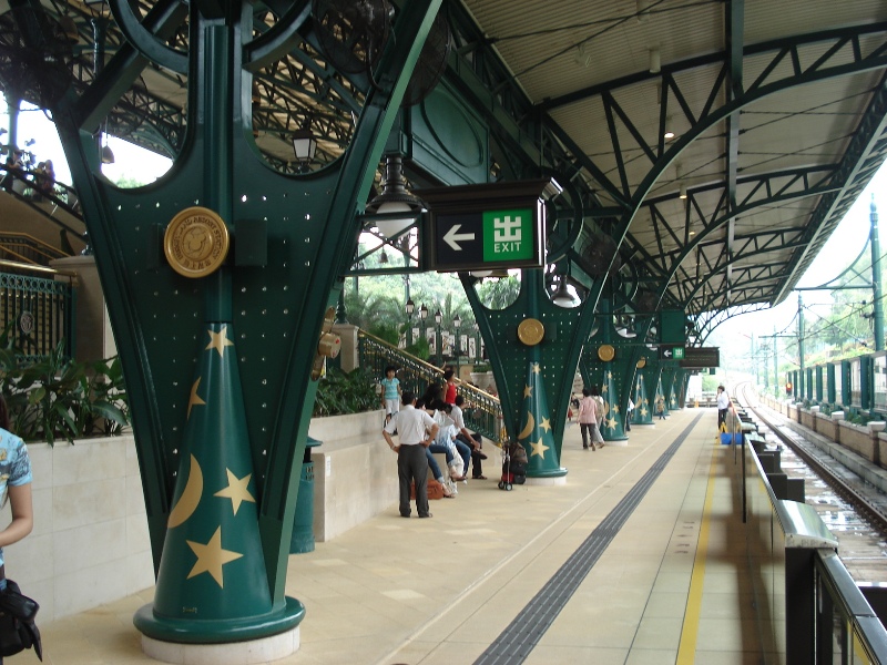 再游香港