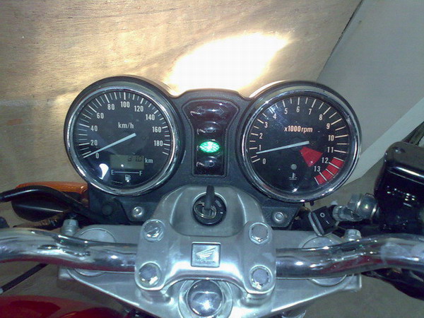 (((肇庆99R1已卖，再卖复古CB15000)))